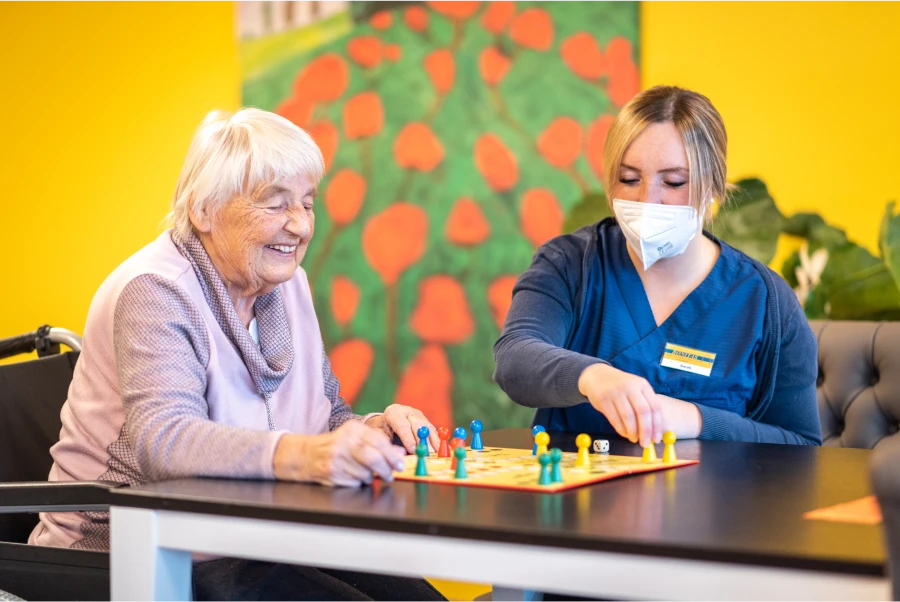 pflegeausbildung-intensivpflege-kinder-intensivpflege-erwachsene-beatmungspflege-norden-03